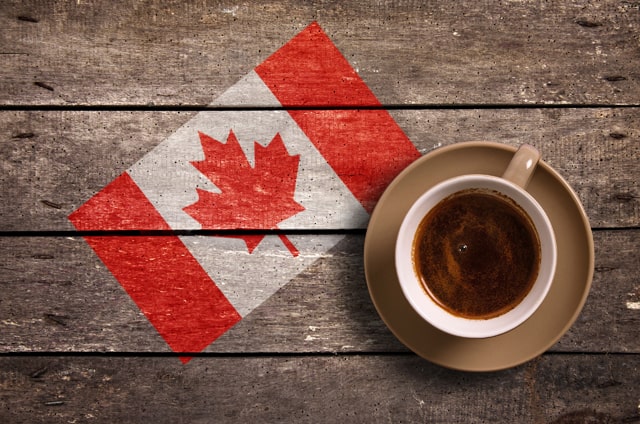 カナダ国旗とコーヒーのイメージ